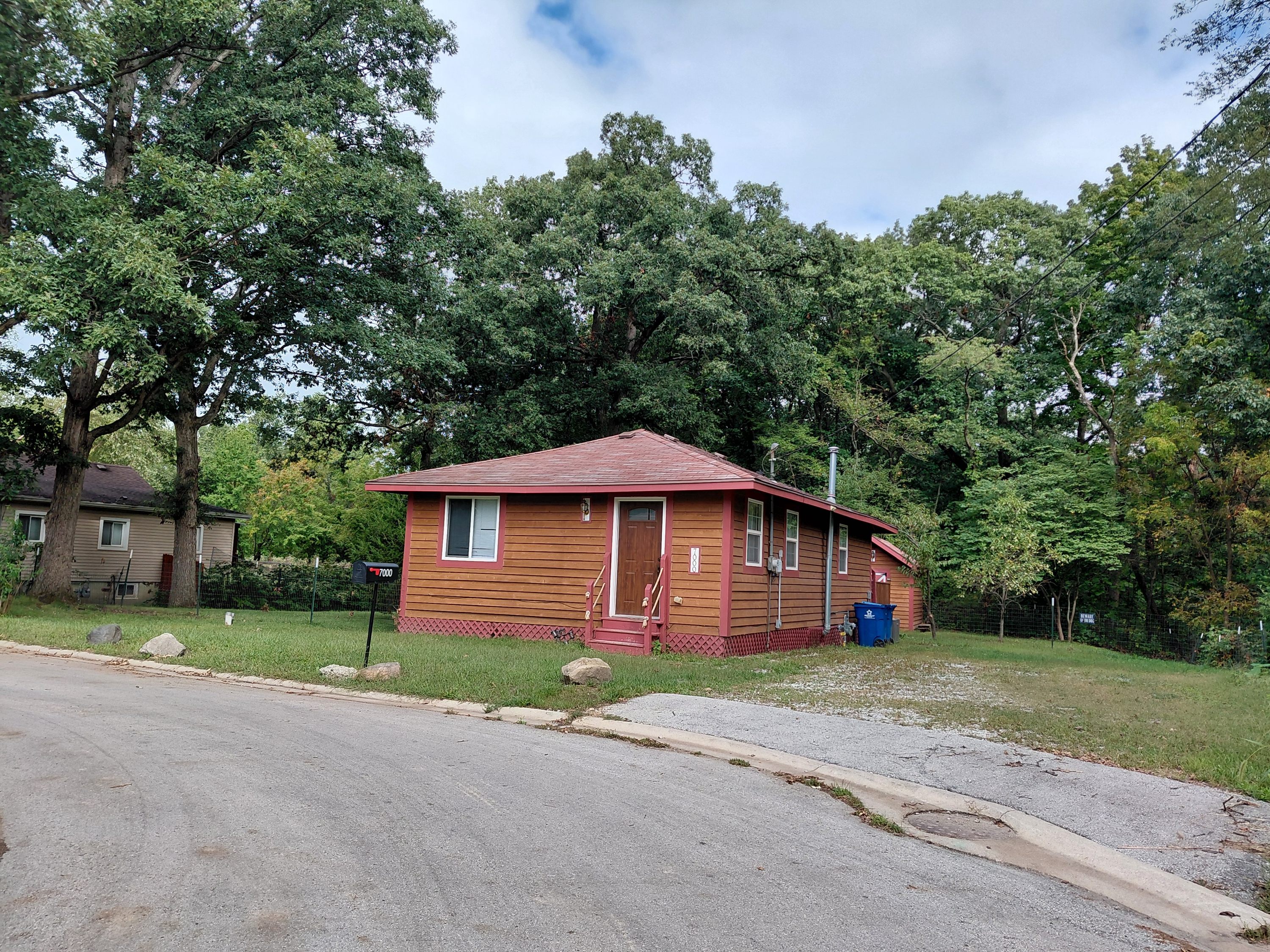 7000 W 127th Pl